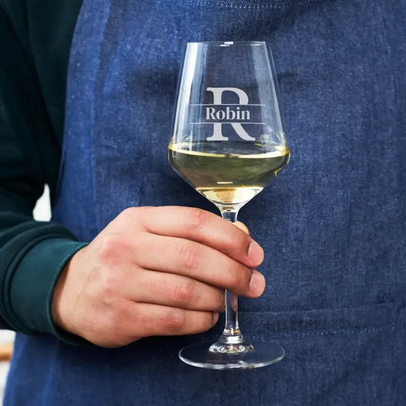 Gravure sur verre à vin personnalisation de verre à vin | gravure sur verre à vin