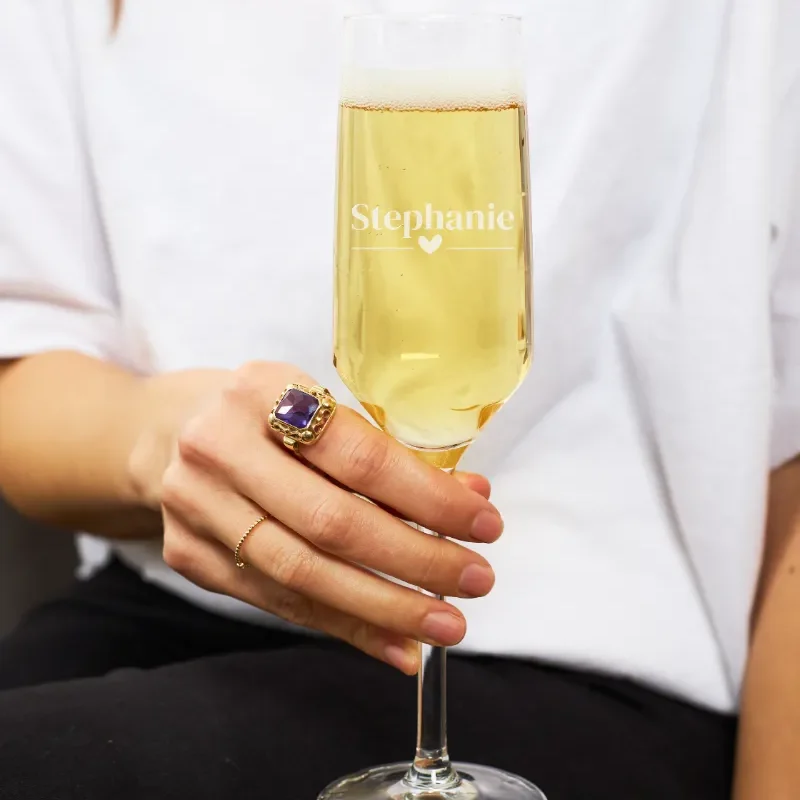 Accueil personnalisation de verres à champagne | verres à champagne gravés