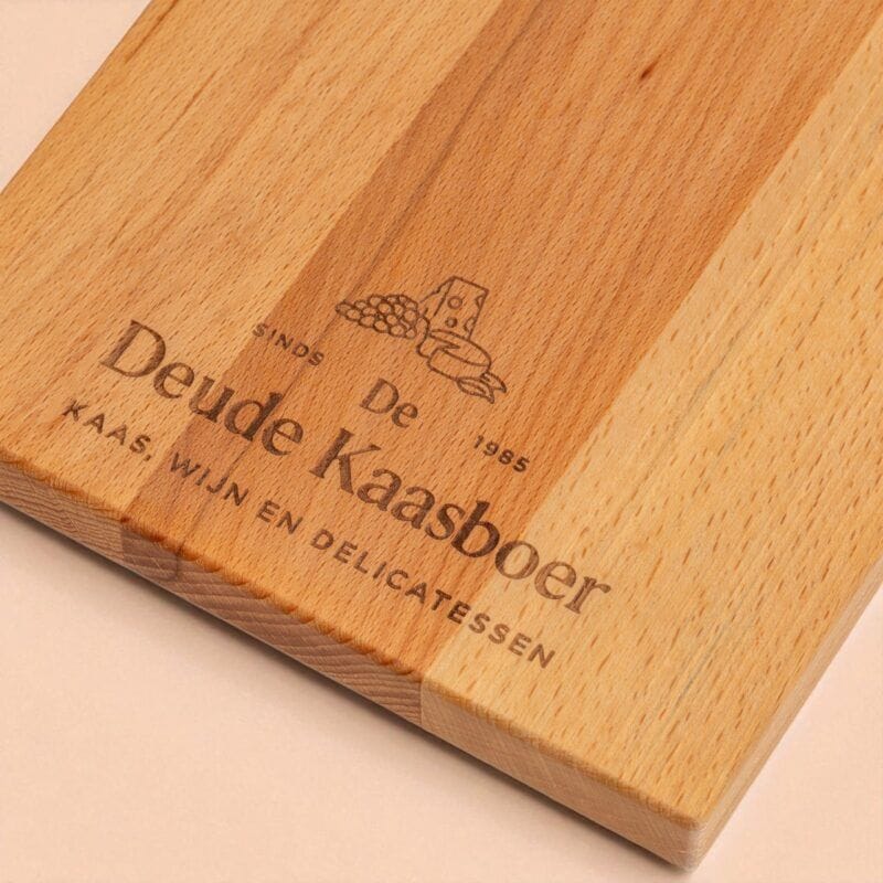 Planche de service 38 x 20 cm gravure dans une planche de service en bois 38 x 20 cm