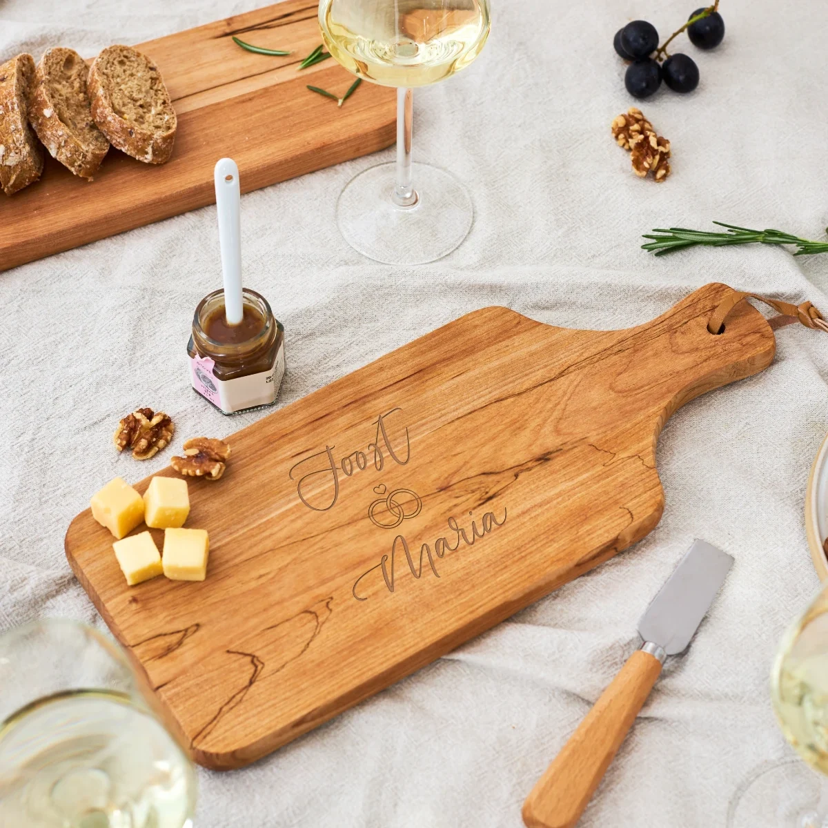 Borrelplankje 36 x 15 cm Kleine serveerplank graveren | Borrelplank personaliseren